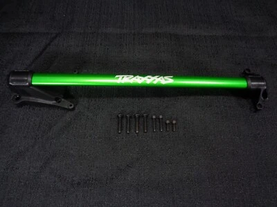 Kit de soportes de barra de soporte de chasis central de aluminio verde Traxxas Rustler 4x4 Ultimate Foto 1 de 3