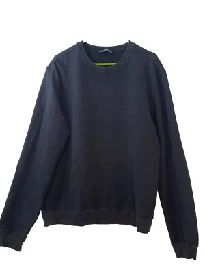 Sudadera Suéter Versace Para Hombre Cuello Redondo Negra Sutil Logo 3XL 23"PTP USADA EN EXCELENTE ESTADO Foto 1 de 4