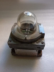 SEAGULL SAFETY (S) PTE.LTD type. F9101/G2 BASE x821083 Beacon 24V (6KG)(FREFASTS - Picture 1 of 16