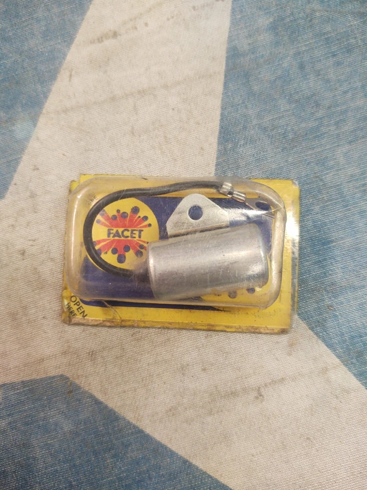 Facet  Ignition Distributor Condensor  0.0602 Fiat 850-124T-124S-125 Autobianchi - Image 1 of 2