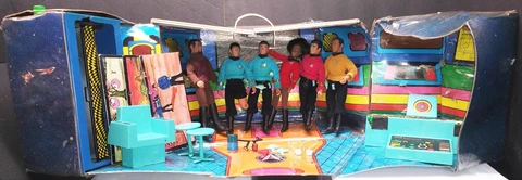6 vintage MEGO 8” STAR TREK TOYS + USS Enterprise Play Set 1974 Kirk Uhura Spock Cover