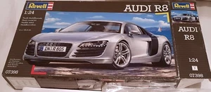 Audi R8 - Revell - 1/24 model kit car - Picture 1 of 6