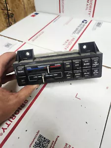 A/C Heater Climate Temperature Control Unit C67 for 95-99 Buick LeSabre 16214474 - Imagen 1 de 3