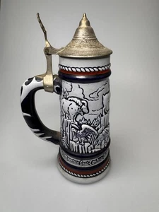 De colección 2 piedras de cerveza AVON - vida silvestre de las Montañas Rocosas/pesca caza - Imagen 1 de 5