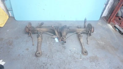 76--77 MERCEDES BENZ W109 300SEL, CONJUNTO DE CUBO DE EIXO TRASEIRO - Imagem 1 de 4