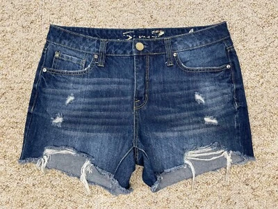 Pantalones cortos de jean para mujer Seven7 talla 8 desgastados tiro medio azul denim (cintura 34") Foto 1 de 4