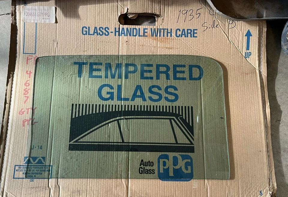 Chevrolet Master Deluxe 1935 2 puertas cristal Foto 1 de 1