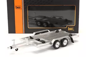 IXO IXOTRL005-18 Doppelachs-Autotüranhänger in 1:18 - Bild 1 von 4