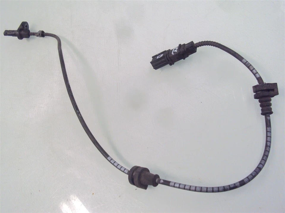 2010-2014 Honda Insight Rear Passenger Wheel Abs Anti Brake Sensor 57470-Tm8-A01 - Image 1 of 4