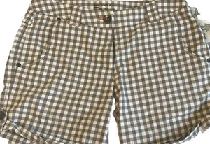 Nike Golf Women’s Sport Shorts. Size 4. Dri-Fit. Plaid.. Pockets. Swoosh. - Picture 1 of 8