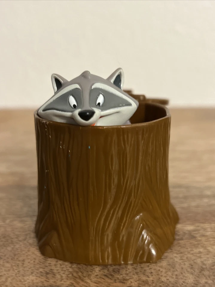 MEEKO IN TREE POCAHONTAS 2” FIGURA DISNEY JUGUETE (USADO) Foto 1 de 4