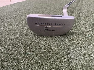 NICKLAUS Signature Series Putter - Steel Shaft - RH - Golden Bear - Picture 1 of 8