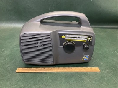 FREE PLAY Free Power Crank Radio Self Powered ~ Works - Image 1 of 4