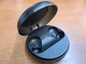JBL FREE X TRULY WIRELESS IN-EAR BLUETOOTH CHARGING CASE AS-IS!! NOT WORKING!!!! - Picture 1 of 5