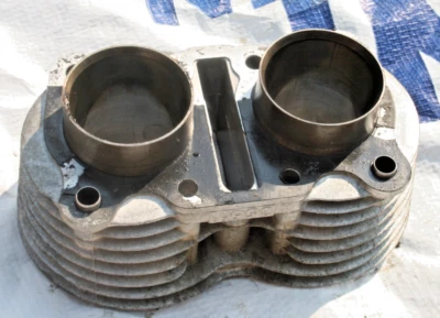 Honda CB360T 1976 OEM cilindro barril Foto 1 de 3