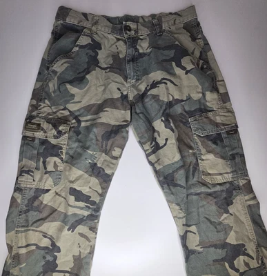Pantalones cargo camuflados Husky camuflaje talla 16 Wrangler para niño Foto 1 de 4