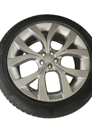 Winterräder Range Rover Evoque L551 silber 235/50  20" Pirelli L551-20 DOT 2017 - Bild 1 von 3