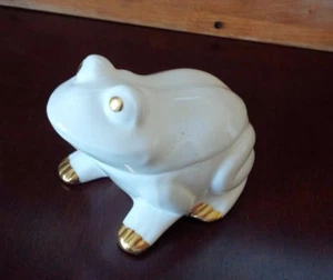 White Porcelain FROG Vintage Trinket Box With Gold Accents - Picture 1 of 9