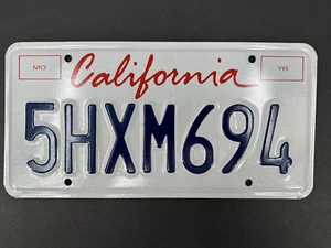 Placa de licencia única de California 5HXM694 coleccionable 1 - Imagen 1 de 5