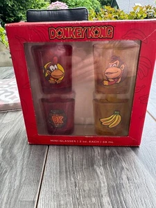 Vintage Donkey Kong 4 Mini Glasses / Schnapsgläser OVP - Bild 1 von 2