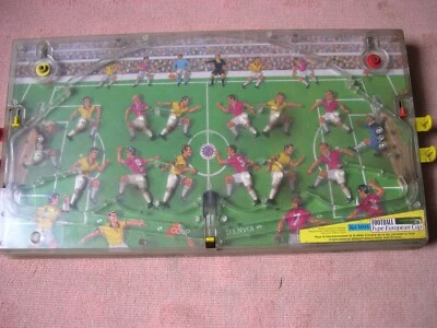JOUET  ANCIEN  FLIPPER VINTAGE FOOTBALL FRANCE  EUROPEAN CUP - Photo 1/4