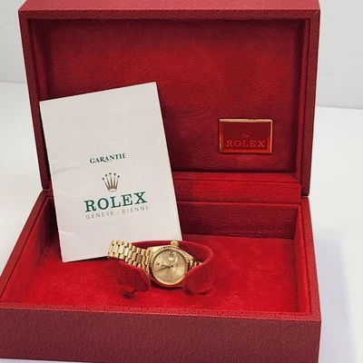W/Papers Rolex Ladies Datejust 26 mm 18K Yellow Gold President Band Watch 6917 - Image 1 of 4