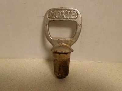 ABRIDOR DE BOTELLAS Y TAPÓN MOXIE VINTAGE Foto 1 de 4