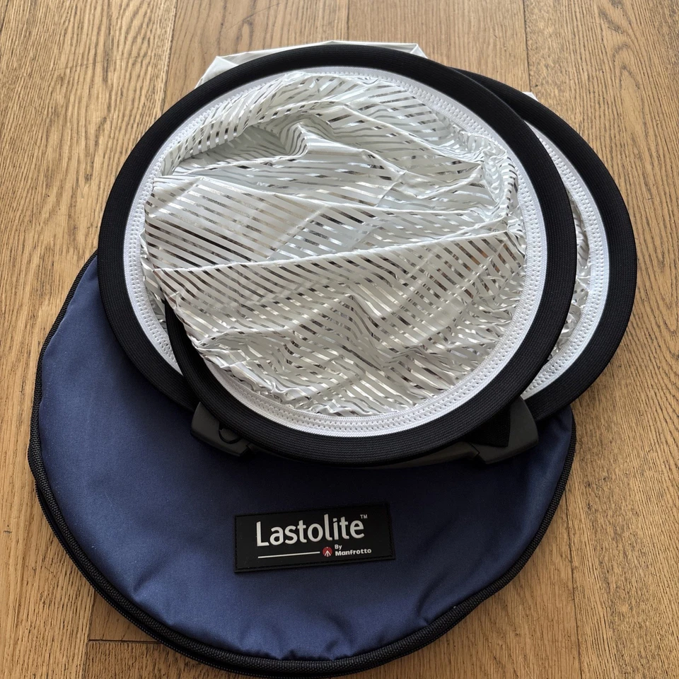 Manfrotto Lastolite Trigrip Reflector, Reversible Lightweight, unused.  - Image 1 of 4