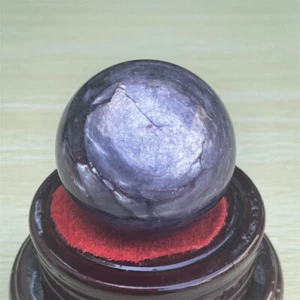 0.5LB 2" Natural Purple Mica Sphere Quartz Crystal Ball Healing Reiki Mineral C1 - Foto 1 di 12