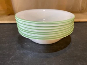 Set of 8 Corelle Soup / Salad Bowls with Light Green Trim EUC - Picture 1 of 6