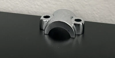 Harley TOURING Custom Cromo 45835-00 Soporte AJE Abrazadera 2000-13 Tapa CAMBIO Foto 1 de 4