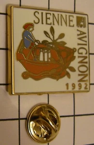 IBM LEONARDO DA VINCI SIENNE AVIGNON 1992 vintage pin badge - Afbeelding 1 van 2