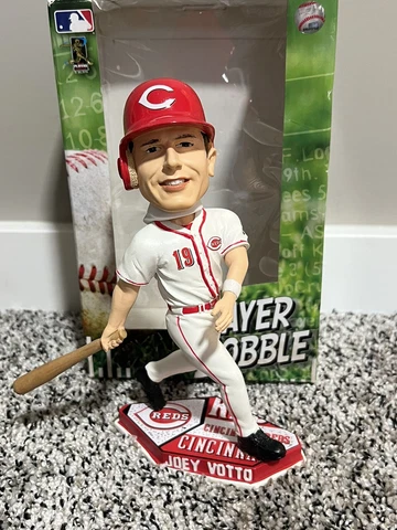 JOEY VOTTO Cincinnati Reds “Legends Of The Diamond” Bobblehead #/2011 NIB! Cover