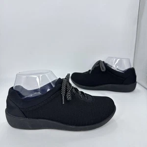 Zapatilla deportiva Clarks Sillian Pine Cloudsteppers para mujer 6,5 M malla negra - Imagen 1 de 10