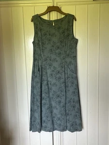 Laura Ashley Floral Sleeveless Dress Size 12 fully lined. - Picture 1 of 11