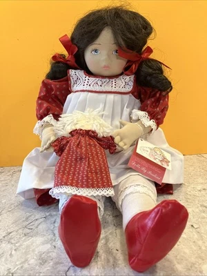 "Muñecas de Pauline Cloth Doll 1985-22"" ojos azules pelo oscuro ropa original" Foto 1 de 4