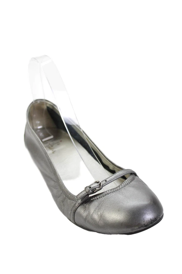Zapatos planos de ballet Cole Haan para mujer charol detalle hebilla plateados talla 8B Foto 1 de 4