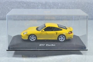 BC784 Minichamps 1:43 Porsche 911 Turbo - jaune A/b- - Picture 1 of 3