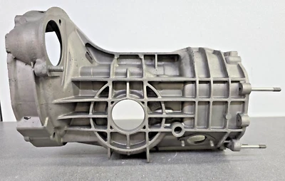 NICE USED ORIGINAL PORSCHE 914-4 TRANSMISSION GEARBOX HOUSING 914/11 HA0041345 - Image 1 of 4