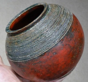 1970's Vintage MID CENTURY MODERN Studio Art Pottery Pot / Signed BETSY SPEARS - Picture 1 of 5