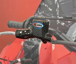 PRO CARBONO FRENO DELANTERO Y EMBRAGUE PROTECTOR CILINDRO MAESTRO CRF250R CRF450R 2021-2026 - Imagen 1 de 2