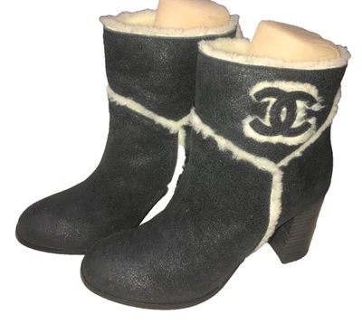 Chanel Gris Cuero agrietado Piel de oveja Forrado Tacón Botines Talla 9.5 EU 40 Foto 1 de 4