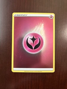 FAIRY ENERGY - HOLO INVERSO - CHAMPION PATH - TARJETA POKEMON - 2020 - Imagen 1 de 2