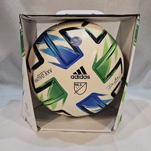 Balón de partido oficial Adidas Nativo XXV MLS con caja 2020 - Imagen 1 de 14