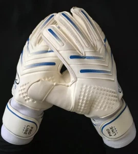 Goalkeeper Gloves soccer removable fingersaves AMAZING GRIP size 7 - Picture 1 of 3