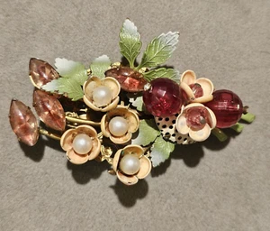 Vintage Flower Bouquet Beaded Brooch Pin Pink Purple Faux Pearl Glass ESTATE - Picture 1 of 14