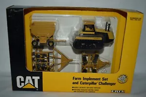 Ertl 1:64 Cat Farm Implement Set & Caterpillar Challenger #1806 - Picture 1 of 6