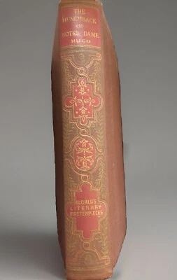 The Hunchback Of Notre Dame Book Foto 1 de 3