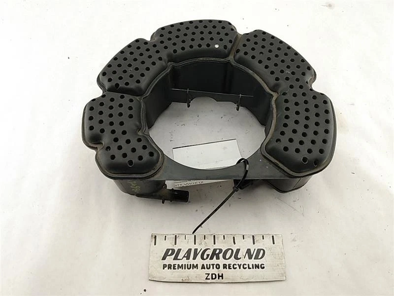 VW VOLKSWAGEN EOS Charcoal Evaporator Vapor Canister 2007 2008 2009 2010 2011 - Image 1 of 4