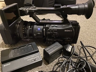Sony HVR-Z7E Camcorder - Black - Image 1 of 4